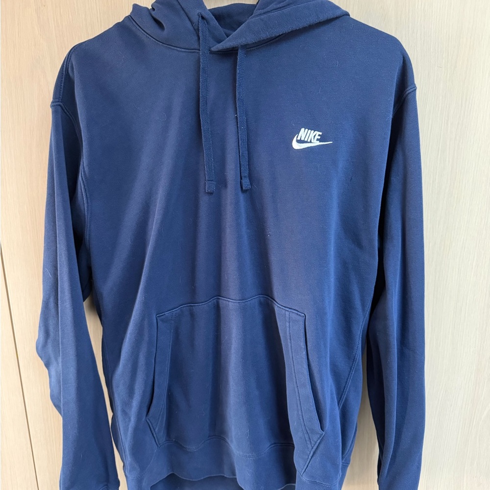 Nike Men's Navy Pullover Hoodie